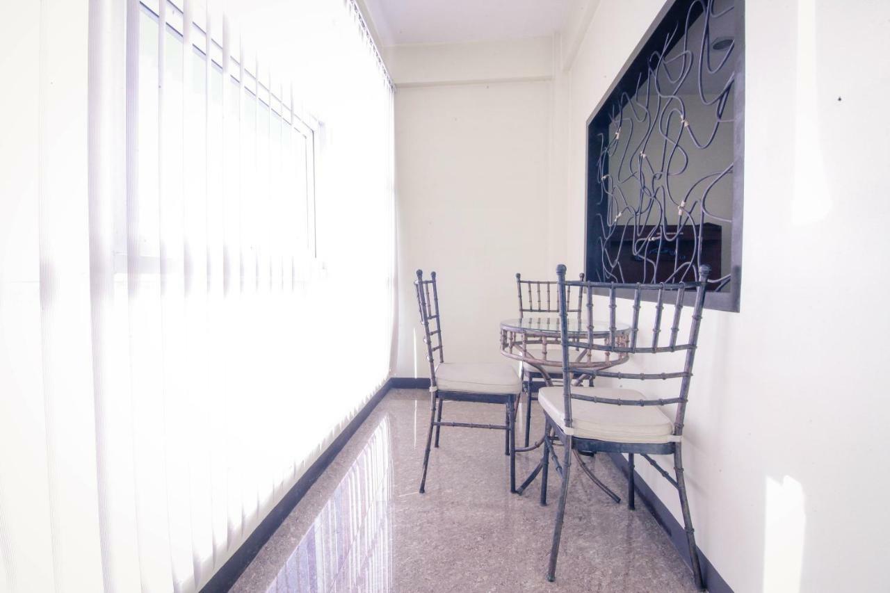 Fj Manila Hotel Daraga  Kültér fotó