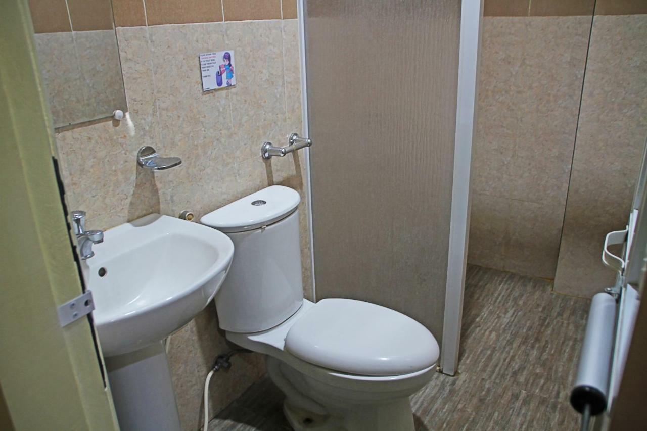 Fj Manila Hotel Daraga  Kültér fotó