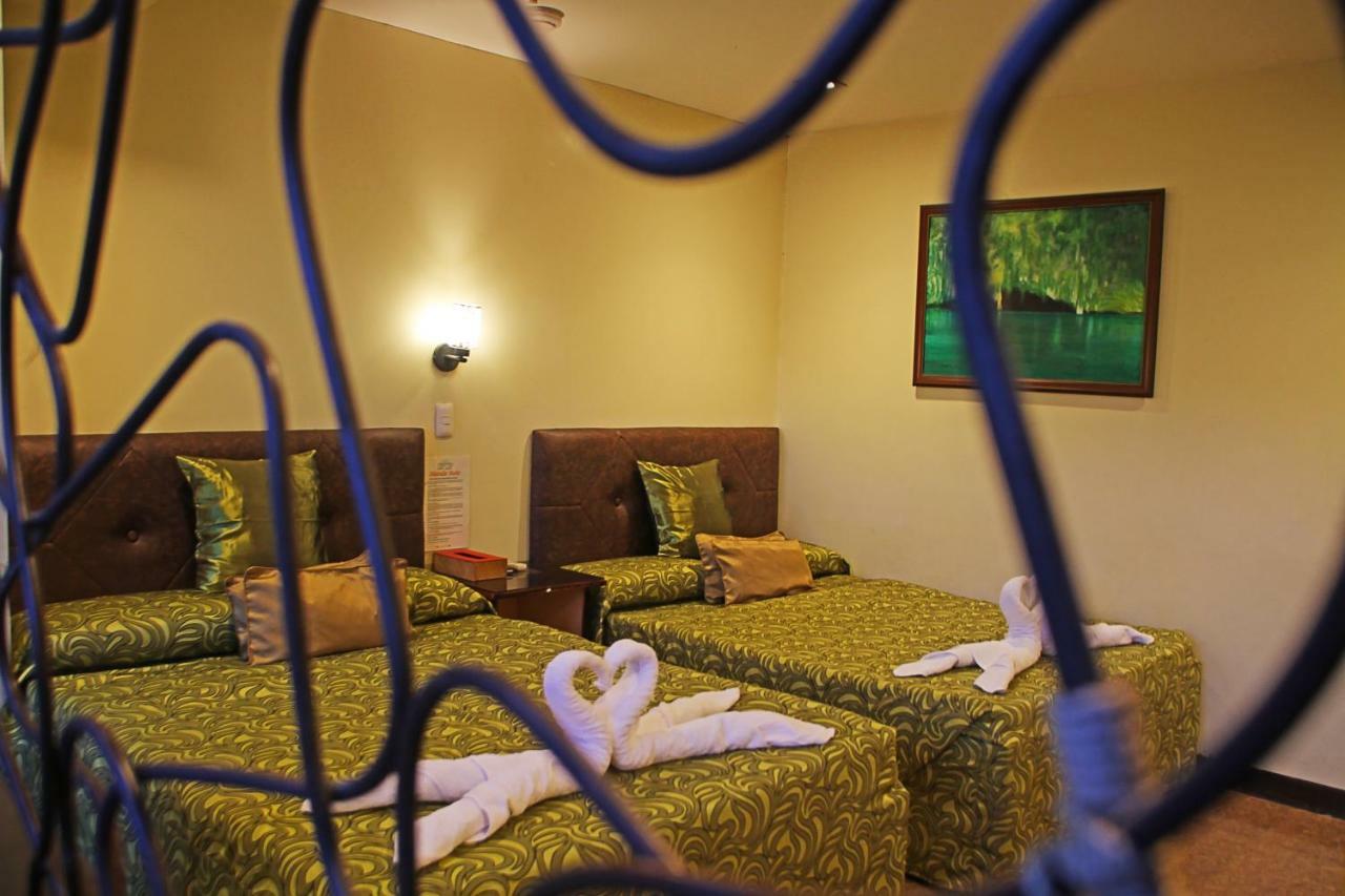 Fj Manila Hotel Daraga  Kültér fotó