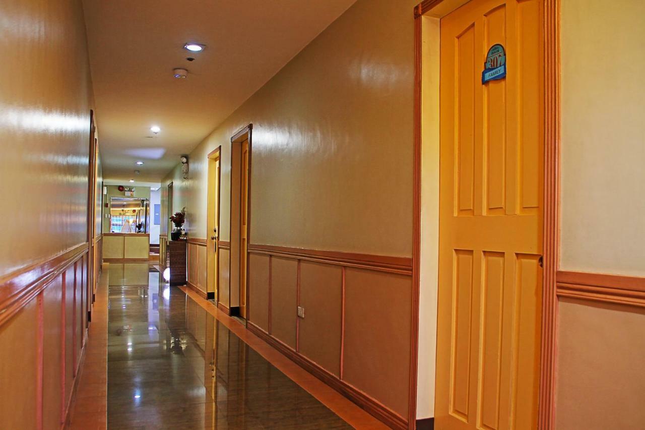 Fj Manila Hotel Daraga  Kültér fotó